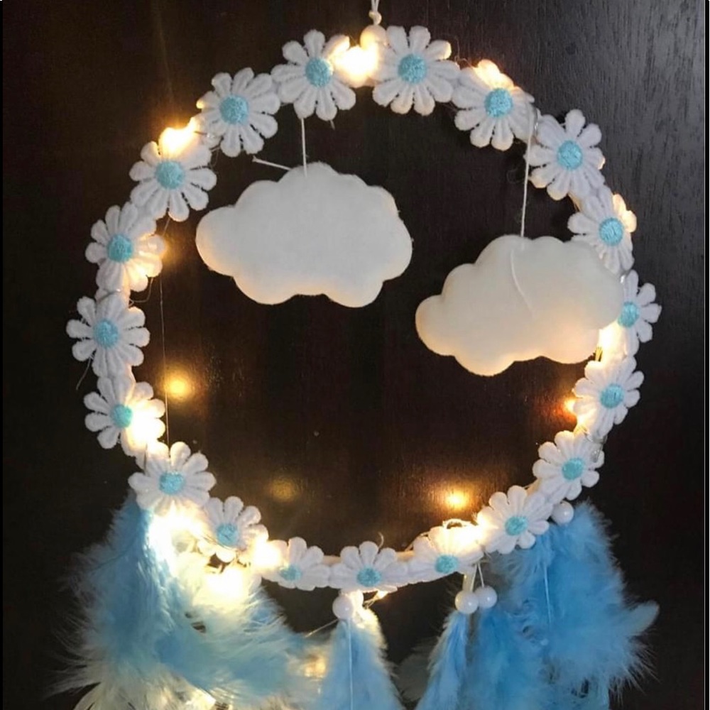 Nursery light up dream catcher